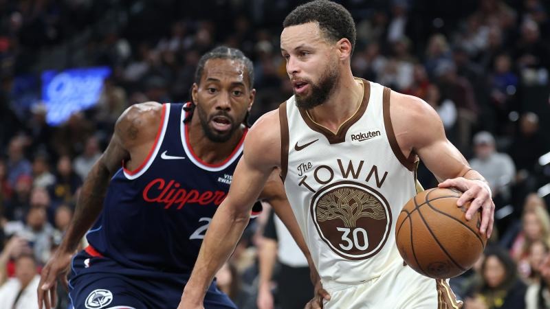 一个负责压 一个负责压